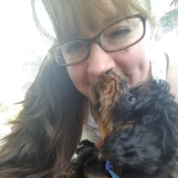 Meet your Posher, Jessica - Picture 1 of 1